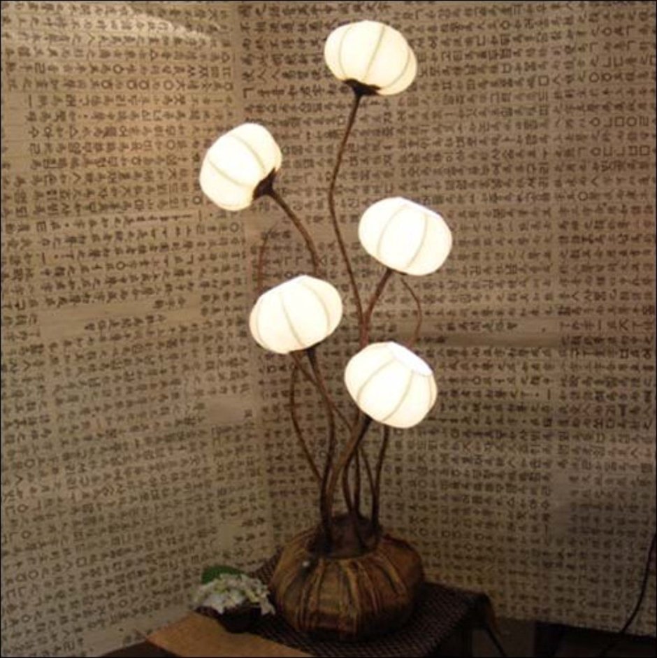 Декор лампы из рисовой бумаги
