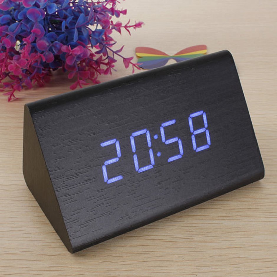 Часы led Wooden Alarm Clock