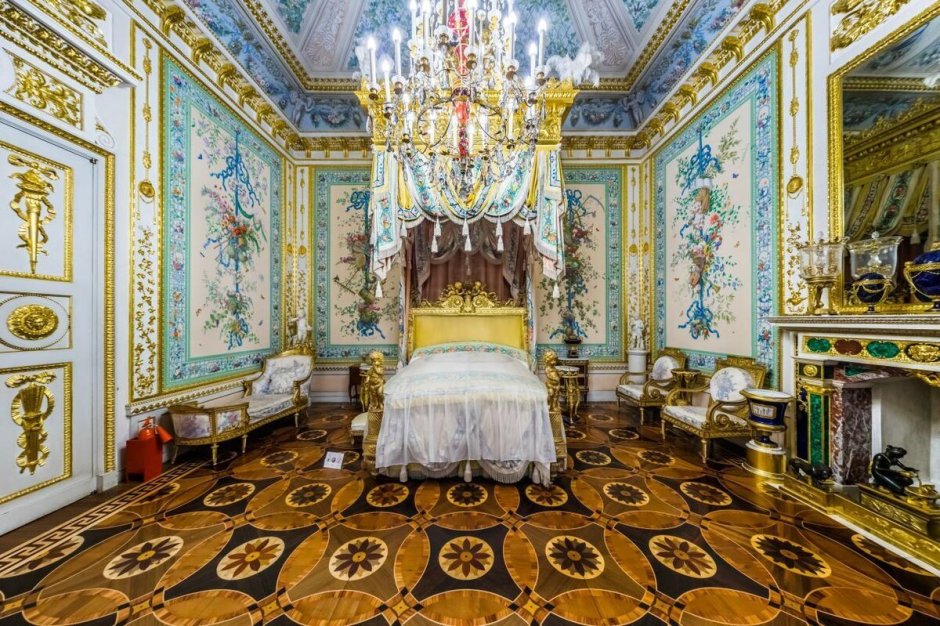 Дворец Помпадур в Версале