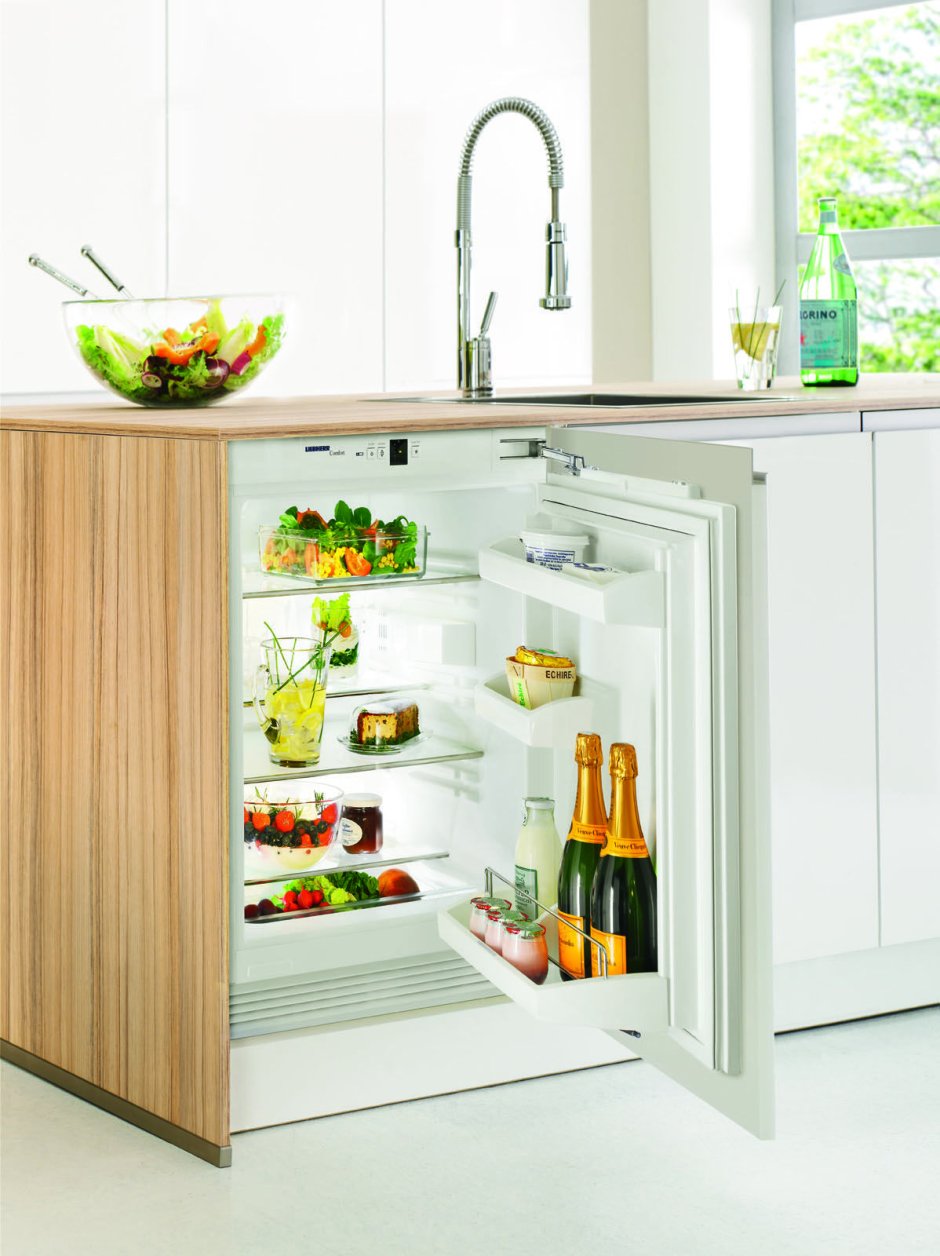 Встраиваемый холодильник Maunfeld MBF 88sw