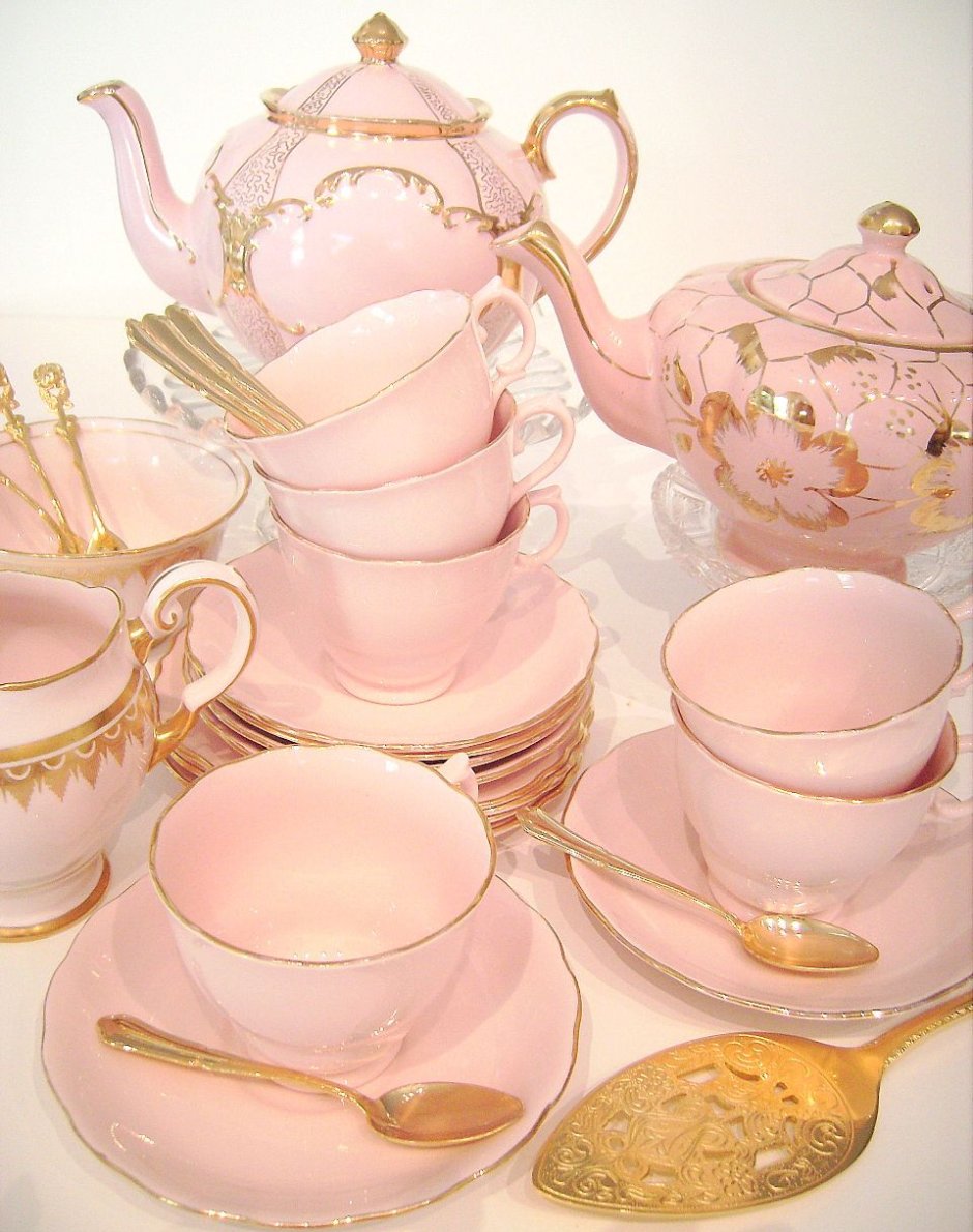 Посуда фарфор сервиз. Чайный сервиз estetica. Estetica чайный сервиз фарфор. Buckingham Porzellan чайный сервиз.