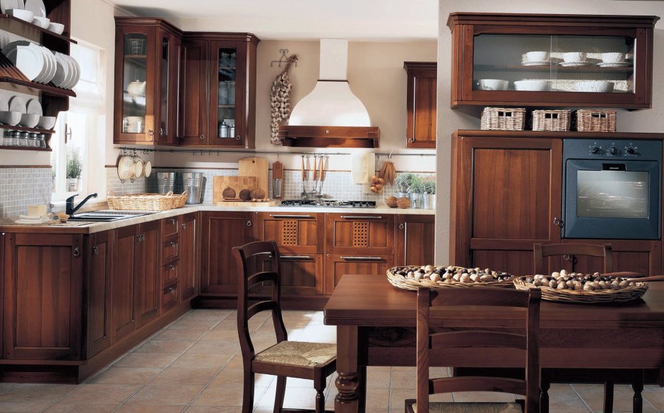 Шикарная деревянная кухня