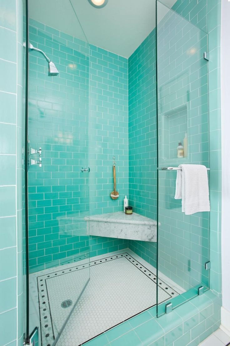 Серо голубая ванная комната