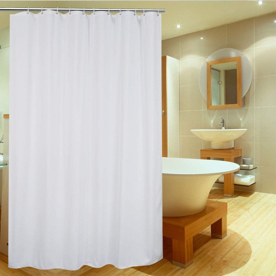 Белая шторка для ванной в интерьере