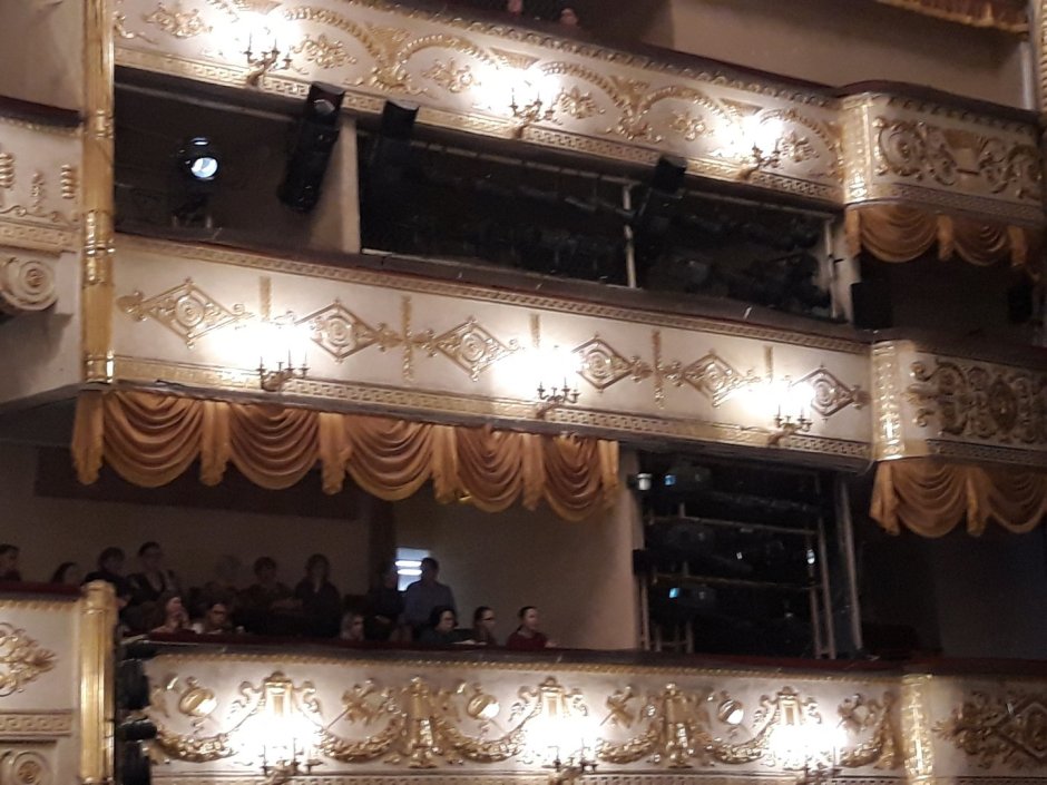 Театр оперетты зал фото амфитеатр