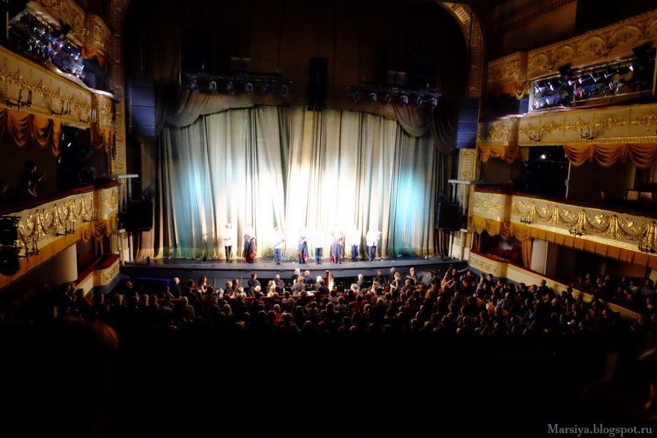Театр оперетты ложа бельэтажа