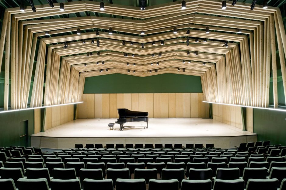 Концертный зал Concert Hall