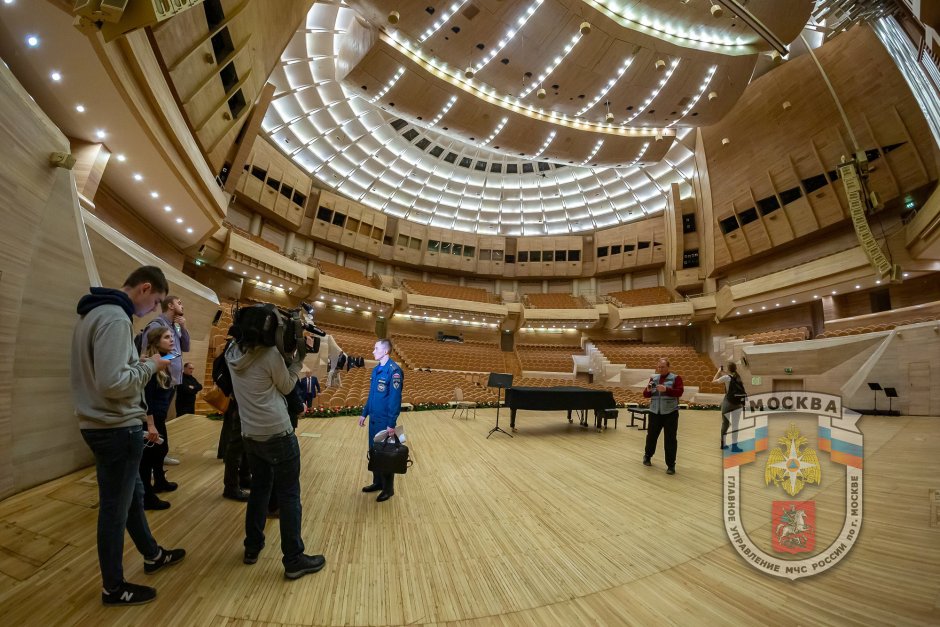Концерт в Светлановском зале дома музыки