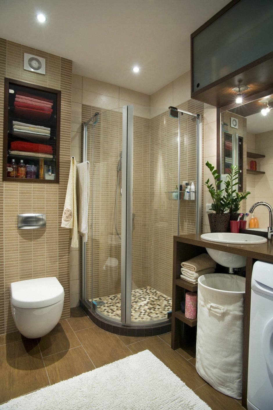 Ванная комната 150х130 с душевой кабиной