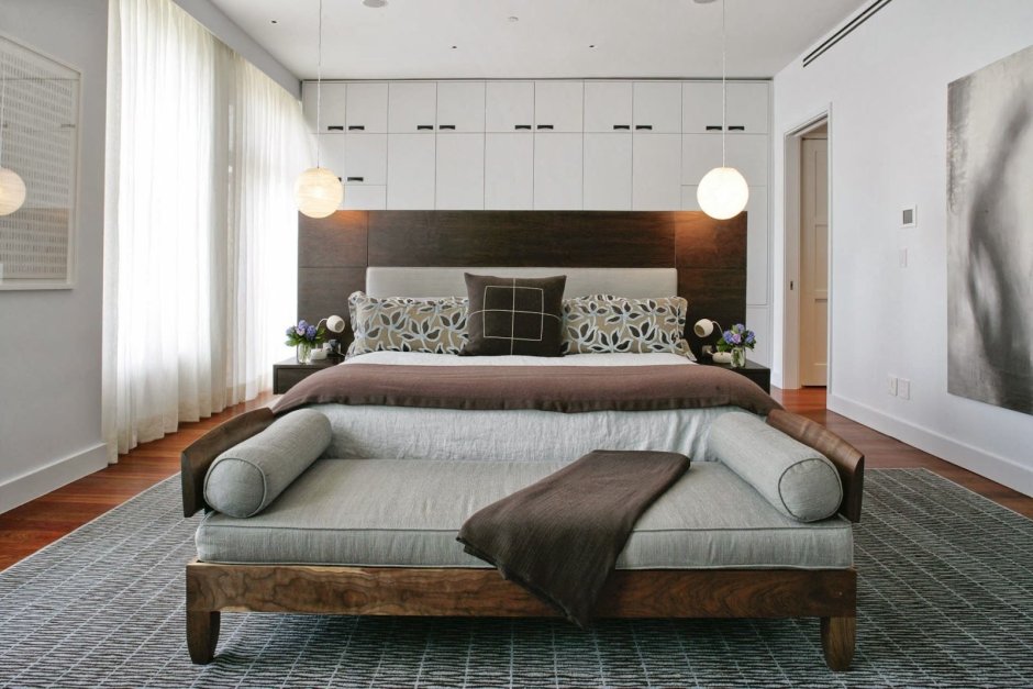 Спальня с диваном