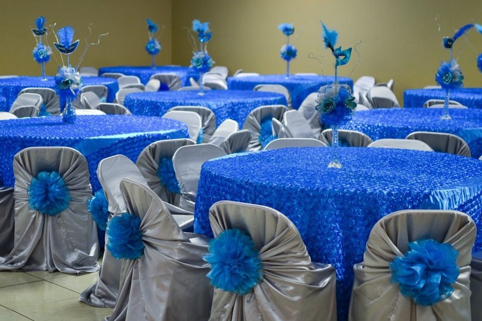 Украшение зала на свадьбу в синем цвете
