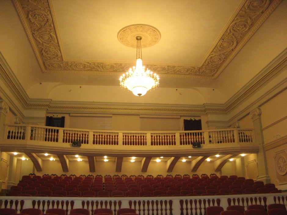Театр красный факел Новосибирск