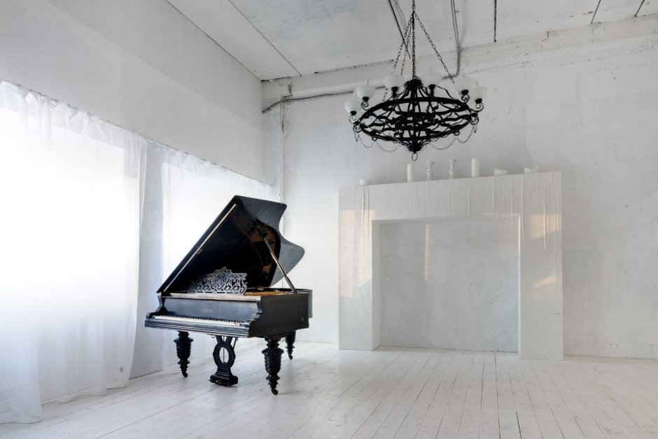 Пианино в интерьере гостиной