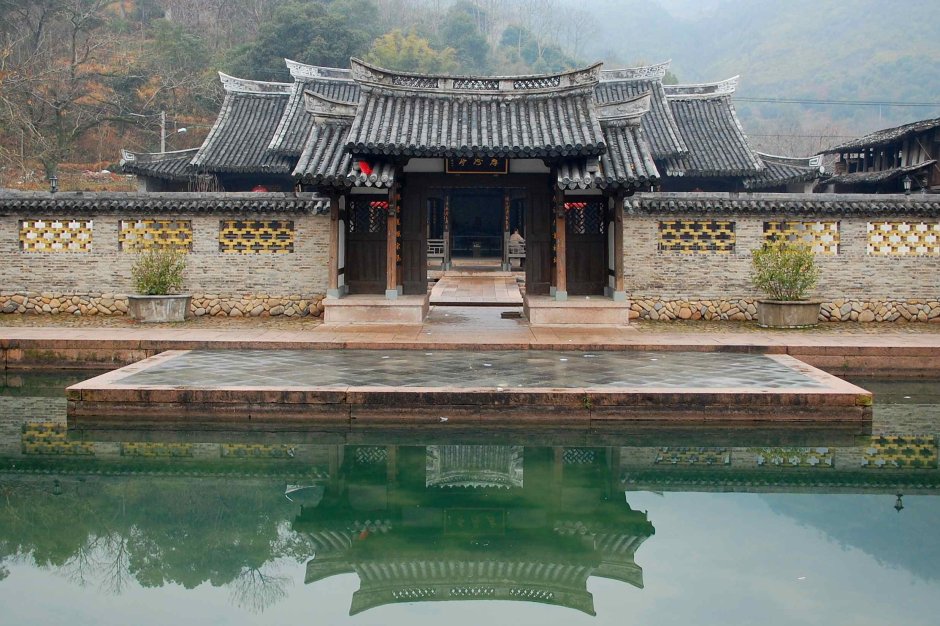 Лоу Цинси. Традиционная архитектура Китая