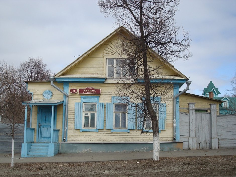 Дом с мезонином Астрахань