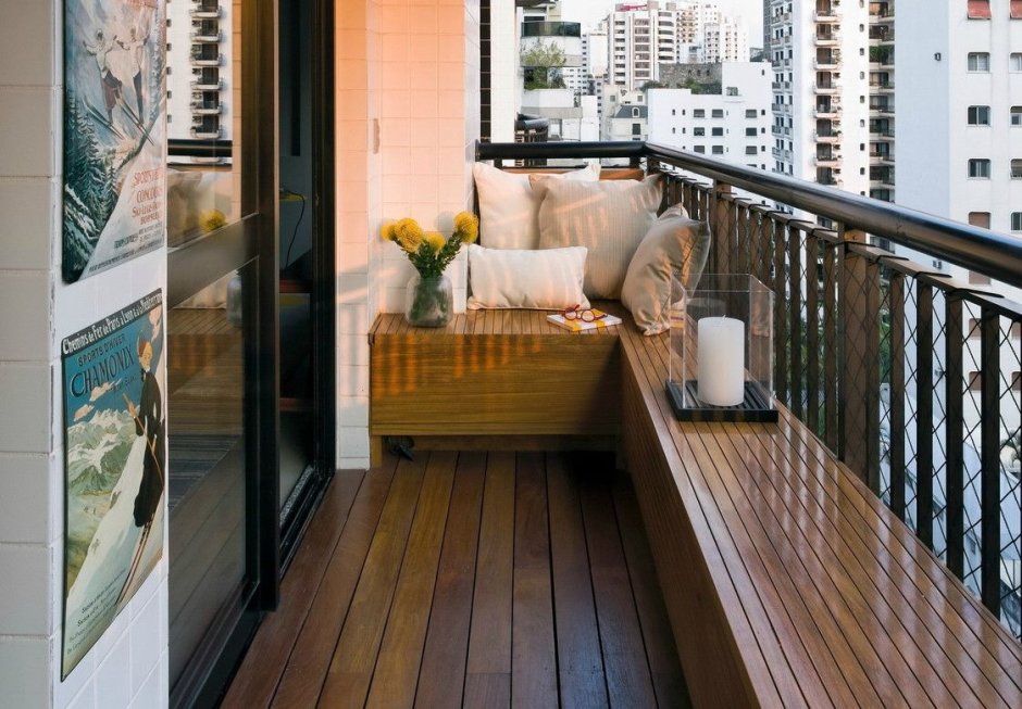 Веранда с балконом