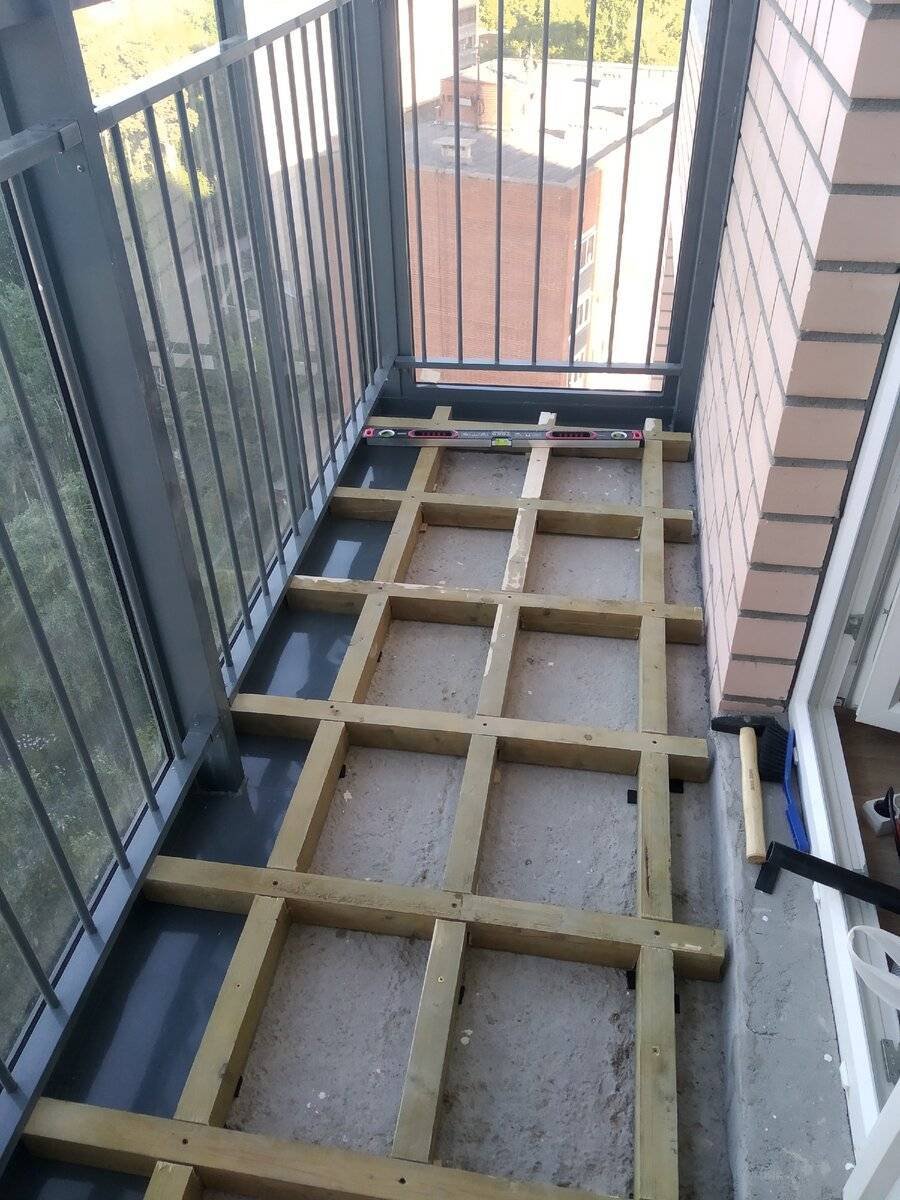 Обрешетка балкона