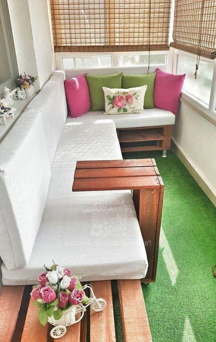 Раскладной диван на лоджию