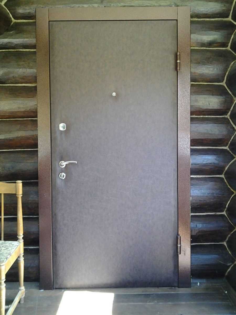 Обшивка металлической двери