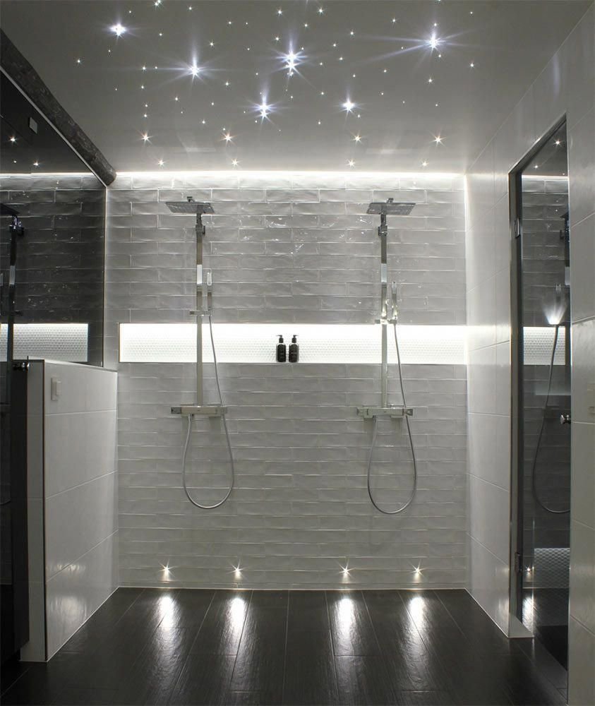 Потолочное освещение в ванной