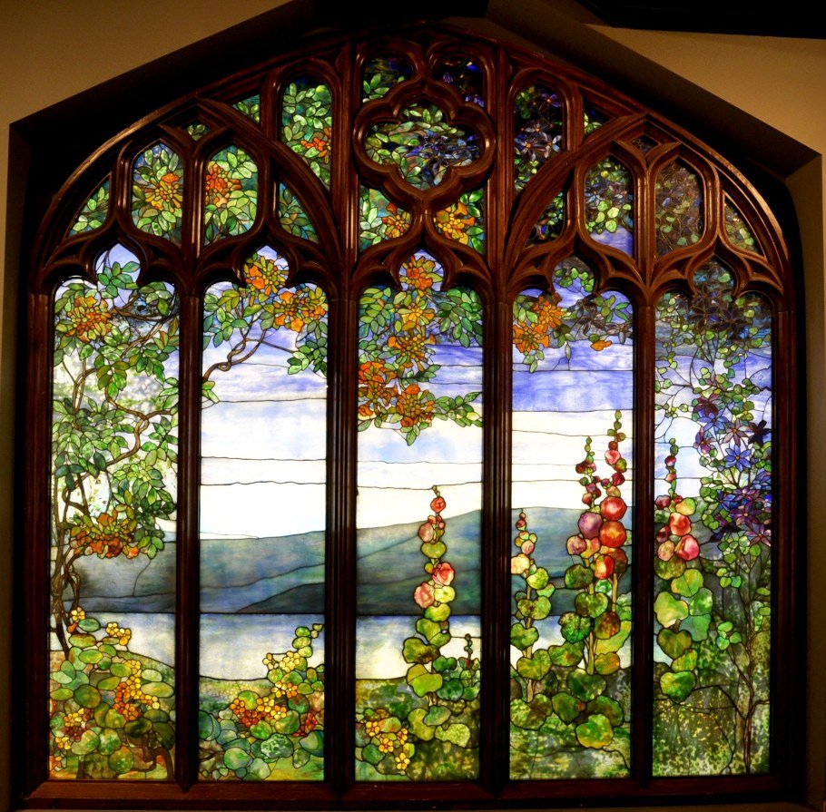 Витражные окна
