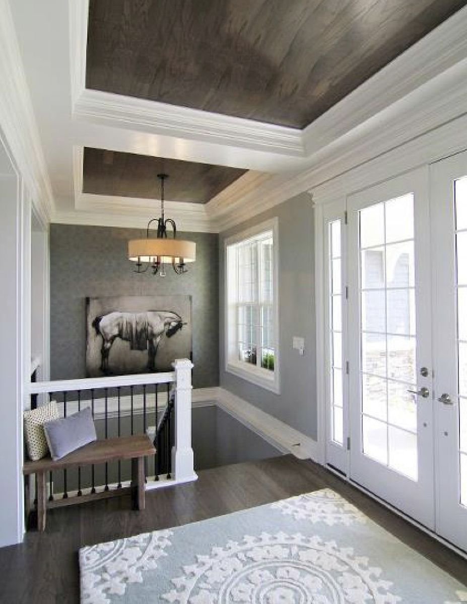 Черный пол светлые стены