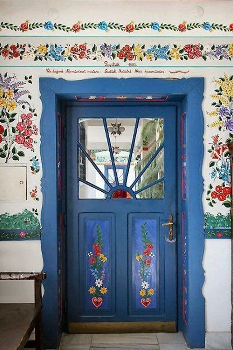 Трафареты для стен