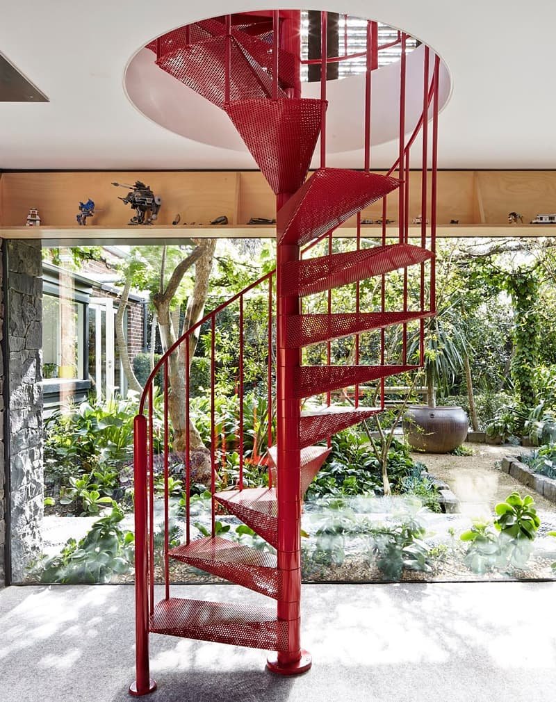 Лестница круглая винтовая