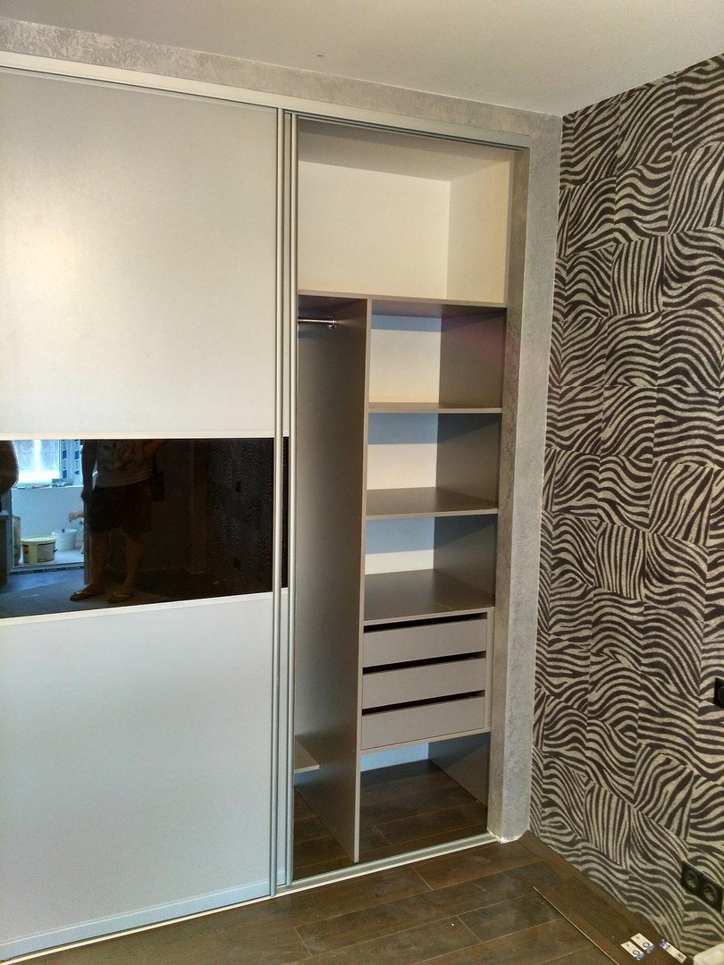 Встроенный шкаф купе