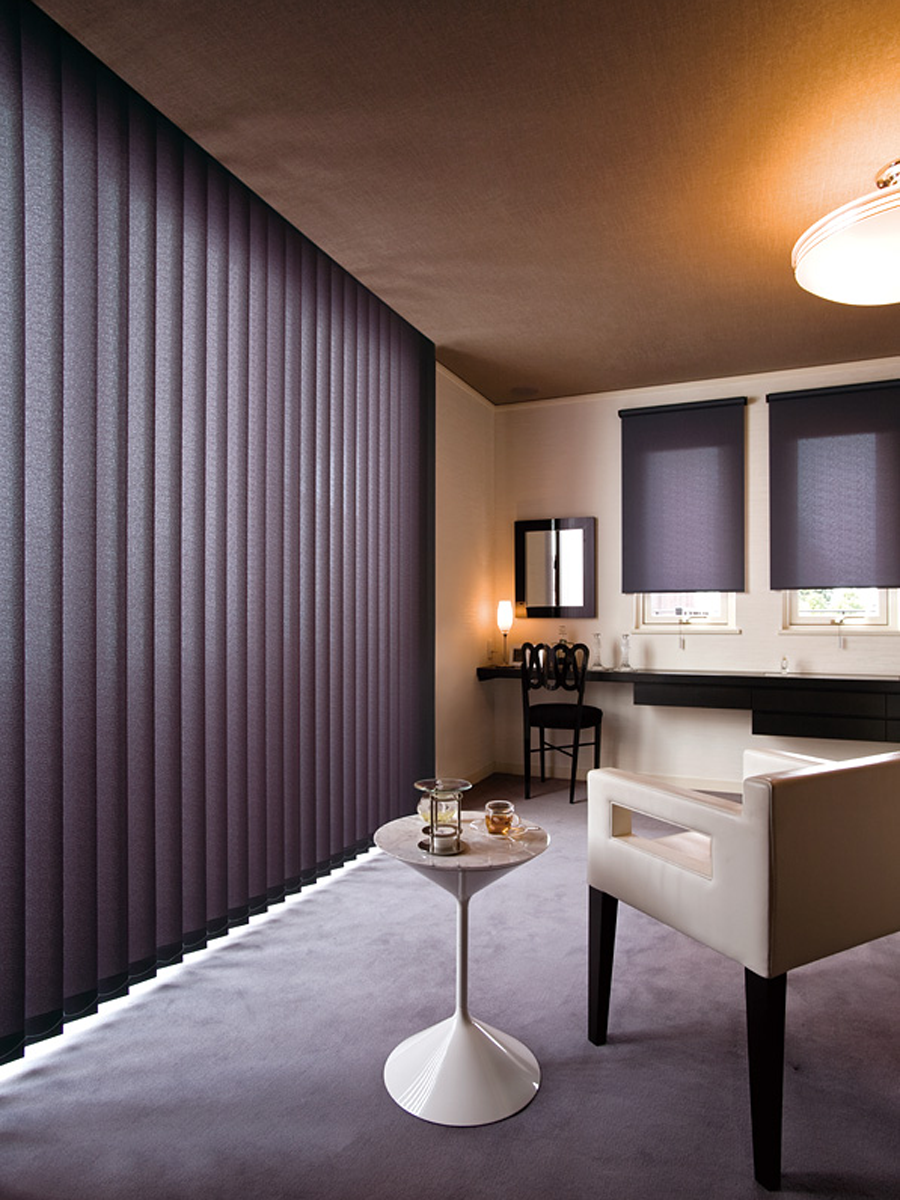 Вертикальные жалюзи в интерьере