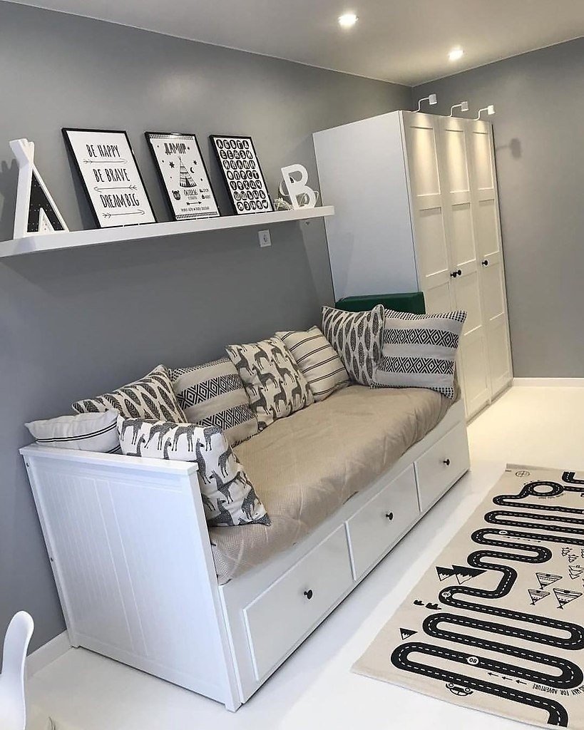 Кушетка икеа ХЕМНЭС