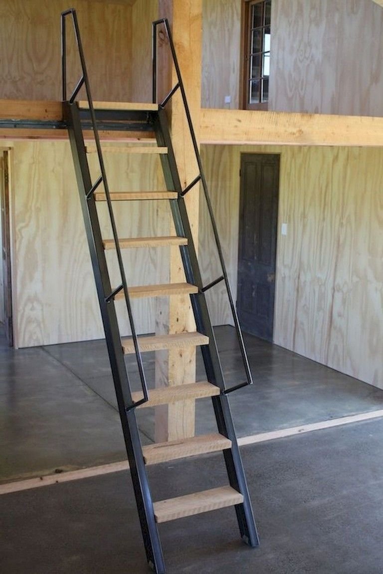 Приставная лестница на антресольный этаж