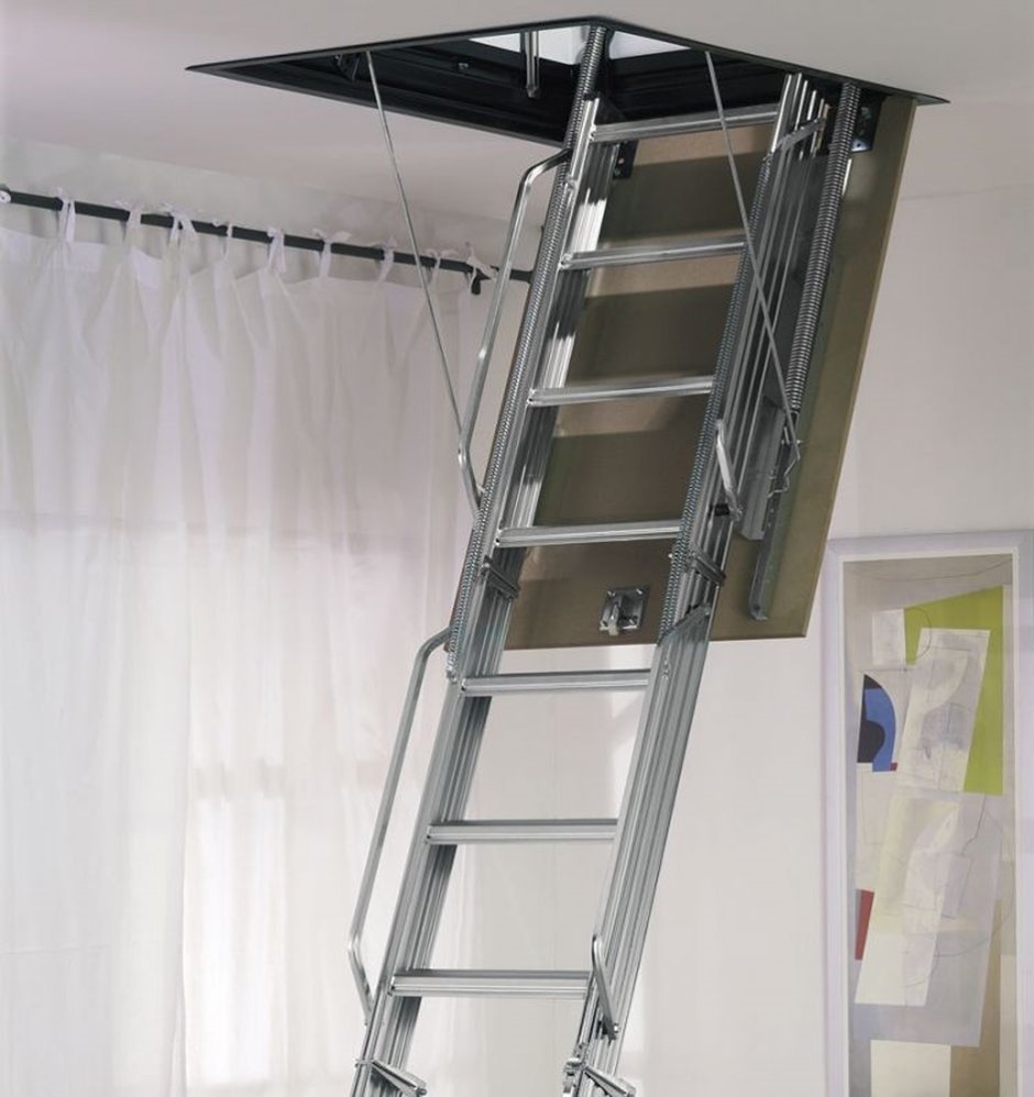 Приставная лестница Тини Хаус