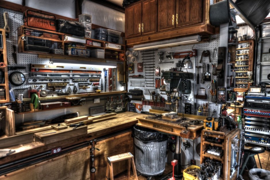 Мастерская в гараже