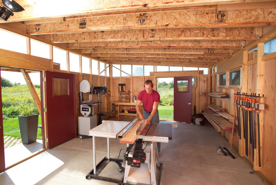 Мастерская на даче