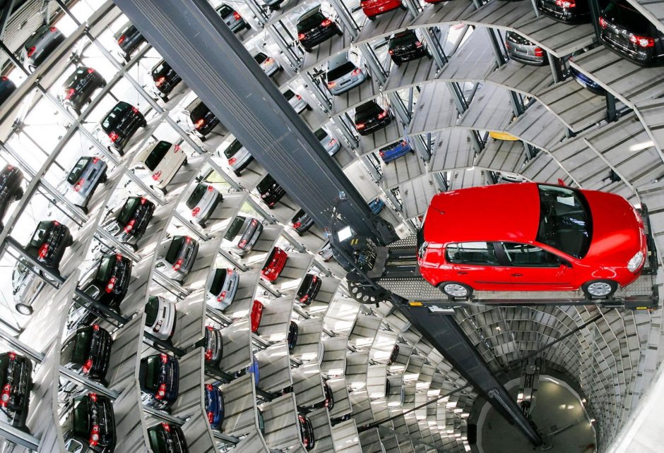 Парковка Volkswagen Autostadt