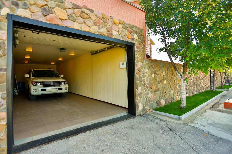 Двойной гараж
