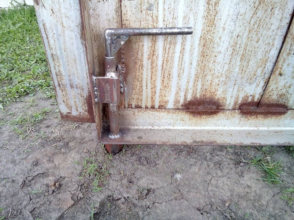 Фиксатор створки ворот Locinox UGC