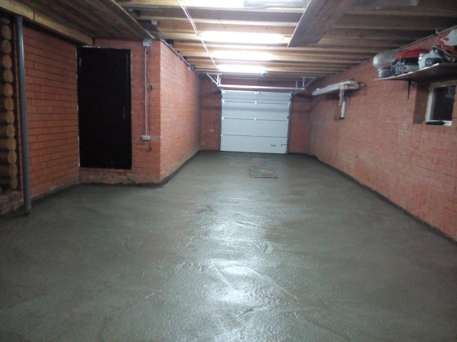 Отделка пола в гараже