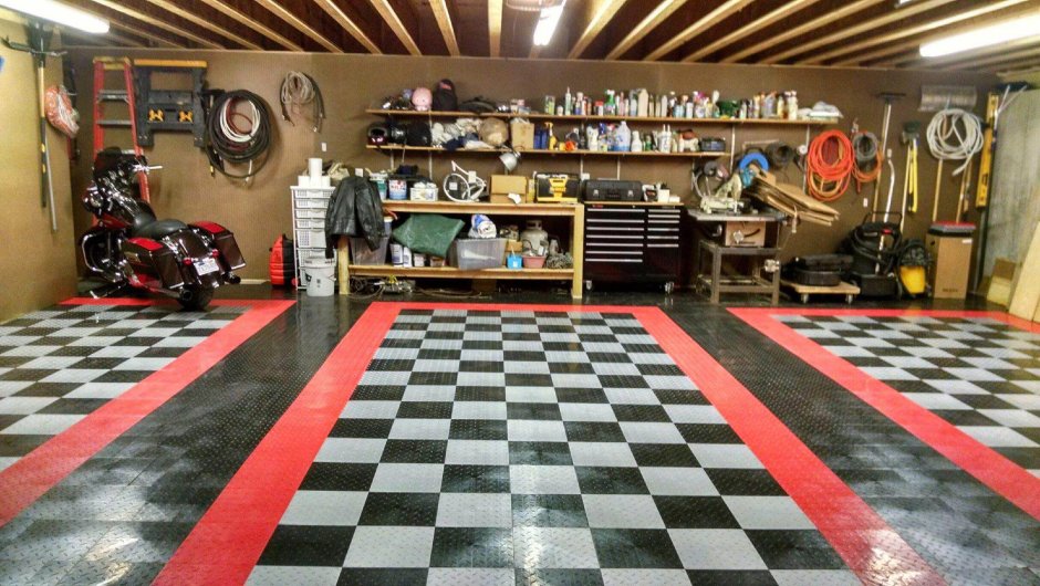 Пол в американском гараже