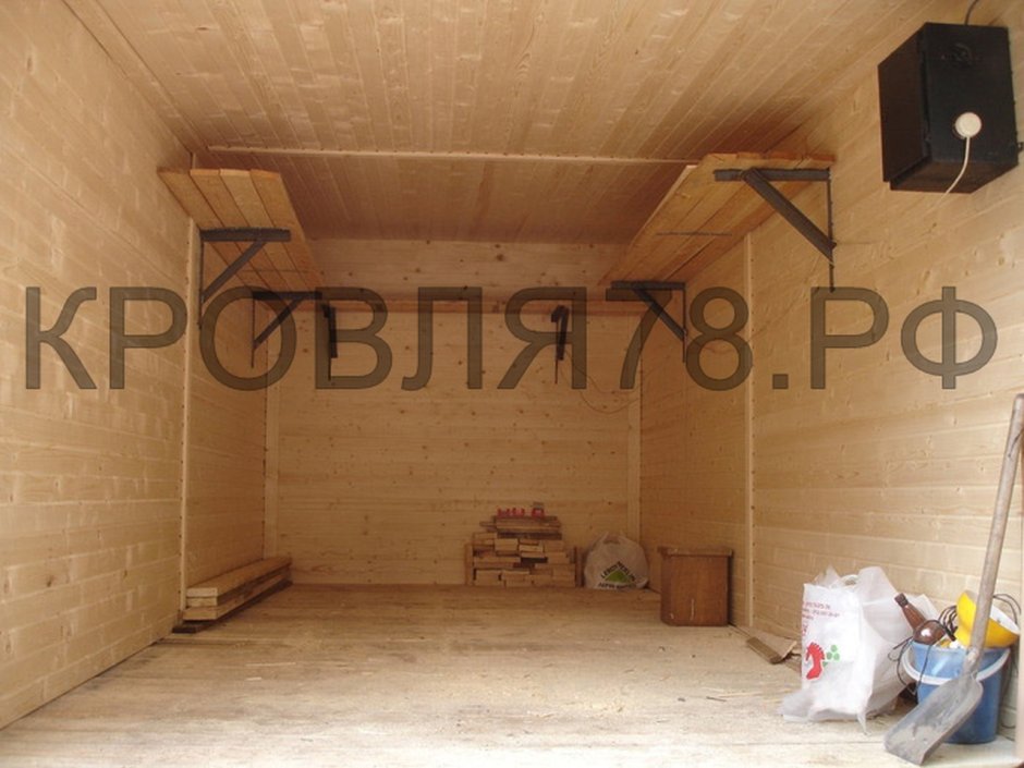 Отделка деревянного гараж