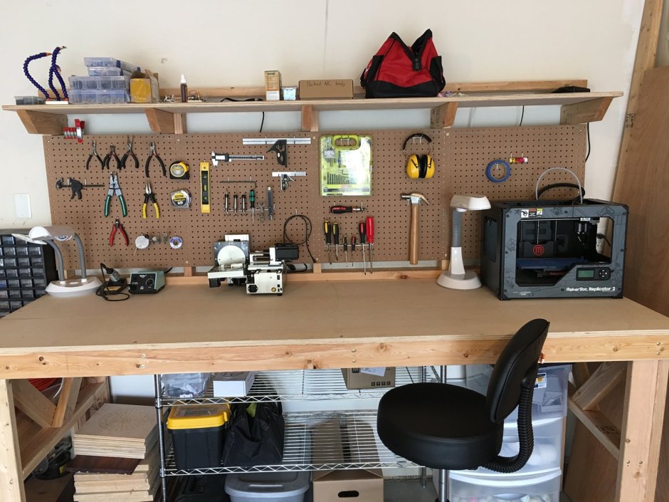 Слесарные верстаки для гаража