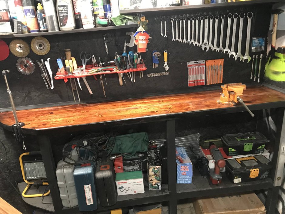 Верстак в гараж