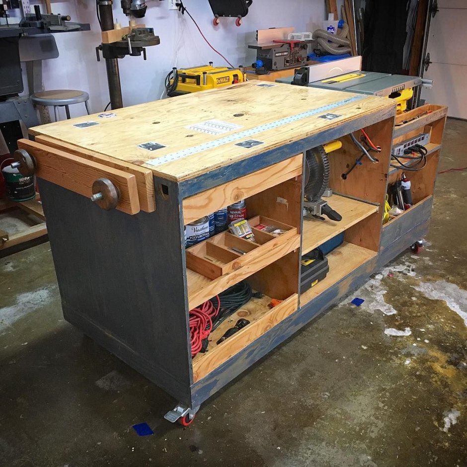 Верстак в гараж