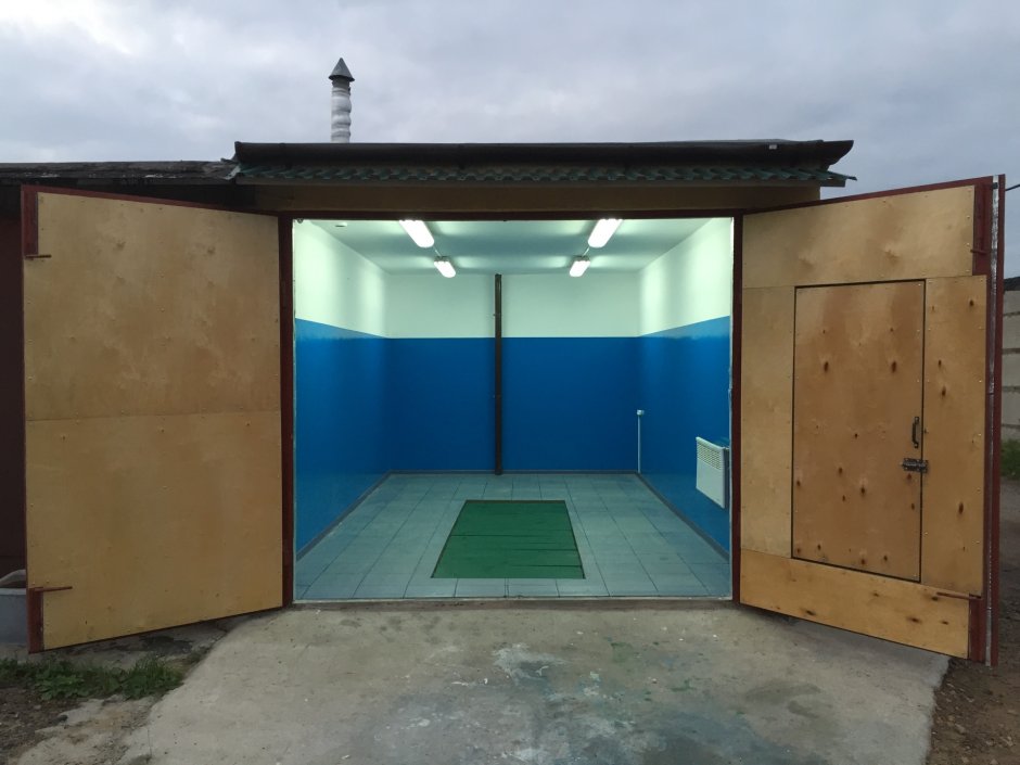 Отделка стен в гараже