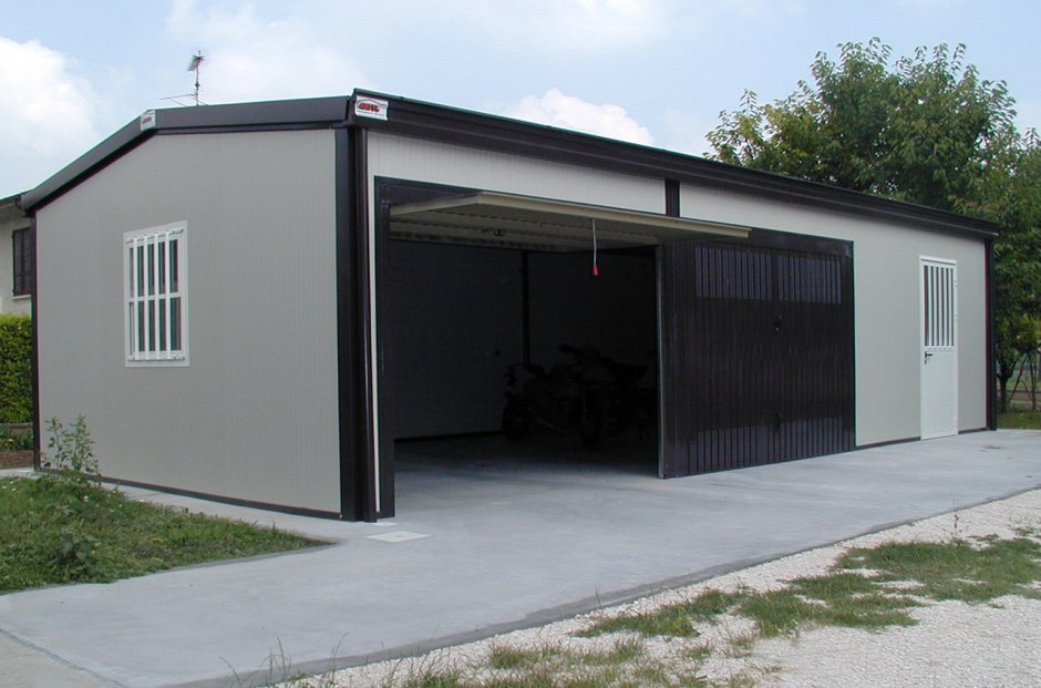 Гараж из сэндвич панелей