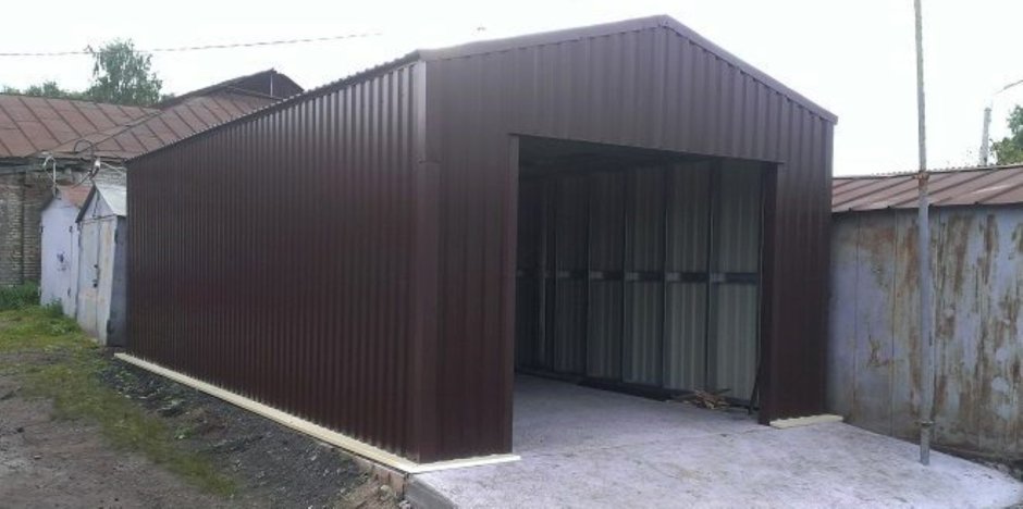 Металлический гараж из профнастила