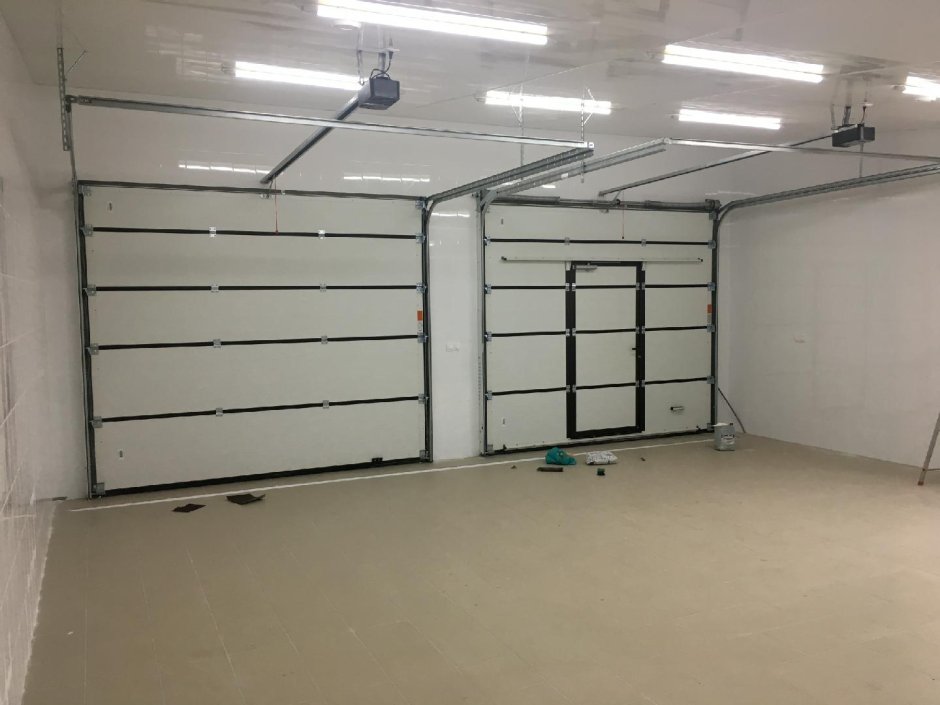 Декоративная штукатурка в гараже