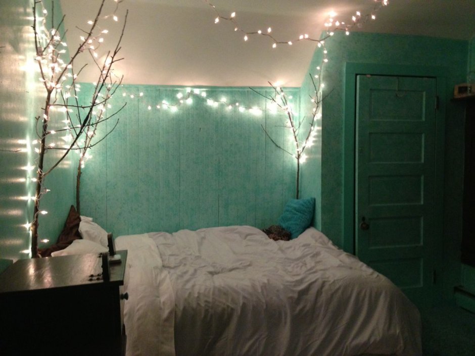 Спальня с фонариками
