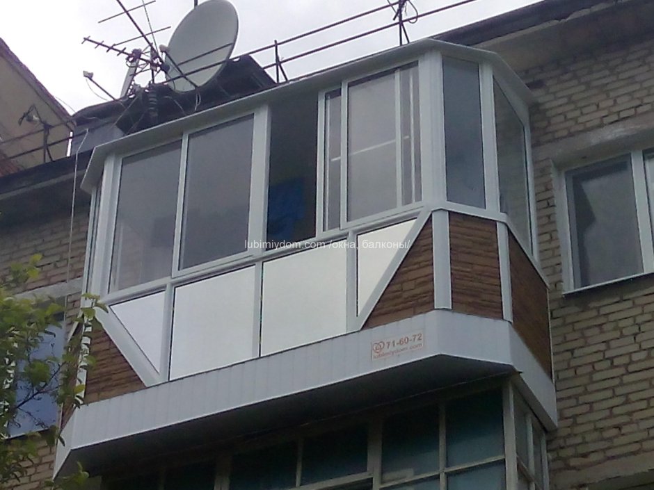 Стеклянные балконные ограждения
